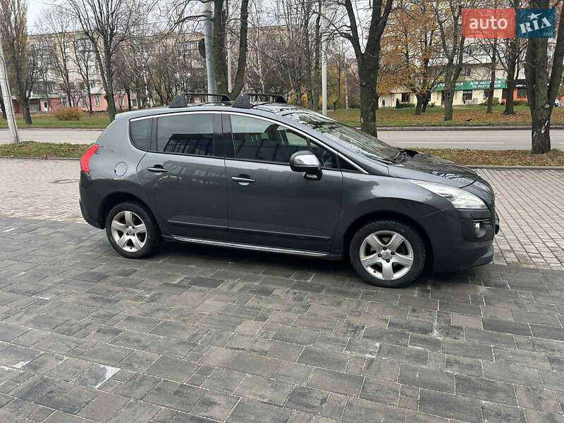 Внедорожник / Кроссовер Peugeot 3008 2012 в Ровно