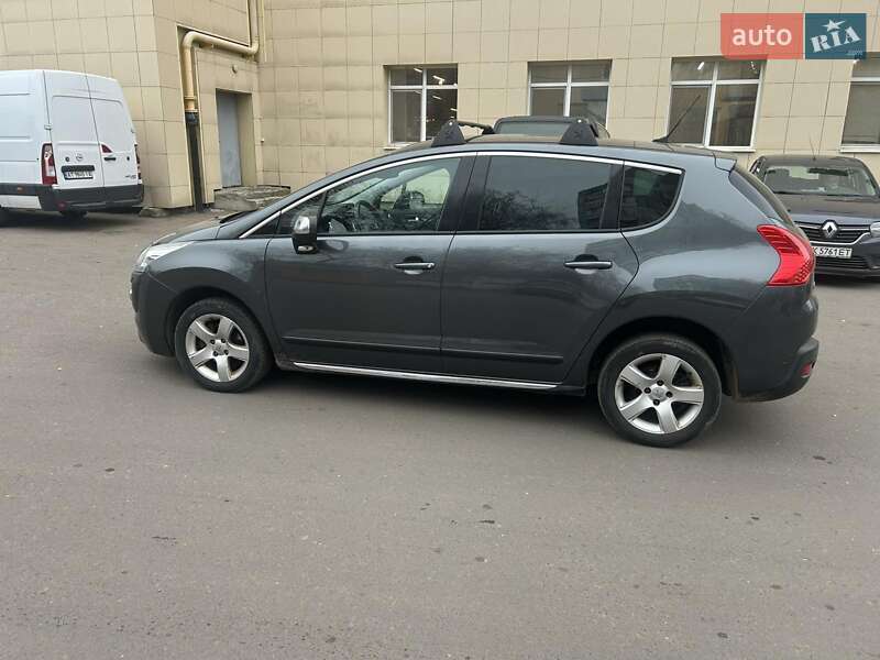 Внедорожник / Кроссовер Peugeot 3008 2012 в Ровно