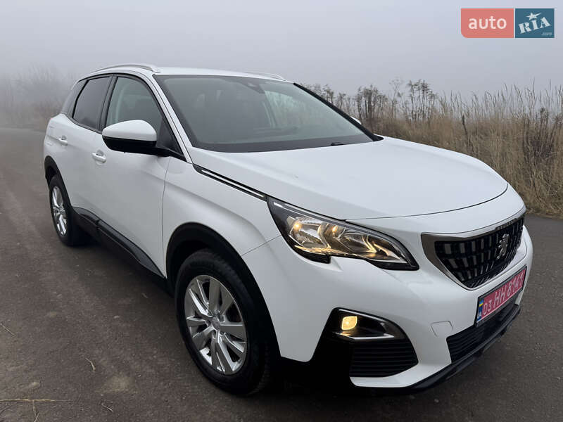 Позашляховик / Кросовер Peugeot 3008 2017 в Рівному