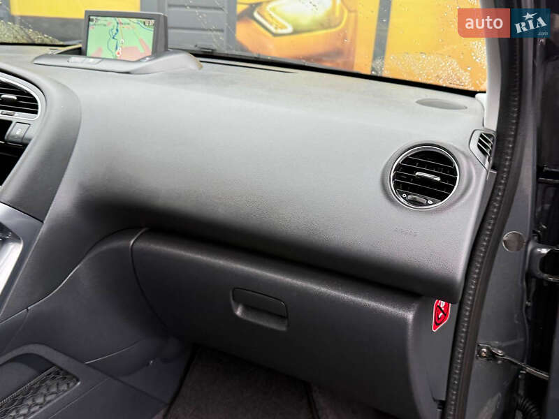 Позашляховик / Кросовер Peugeot 3008 2013 в Стрию