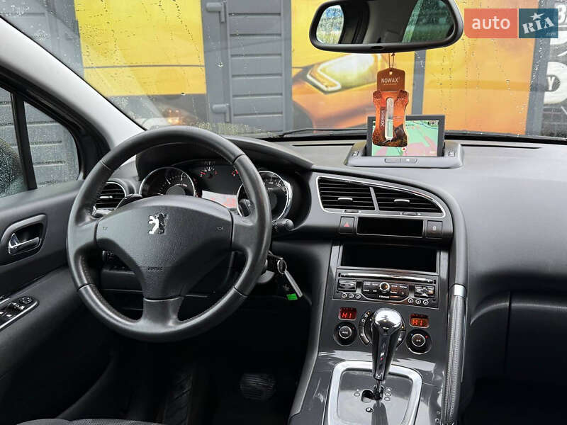 Позашляховик / Кросовер Peugeot 3008 2013 в Стрию