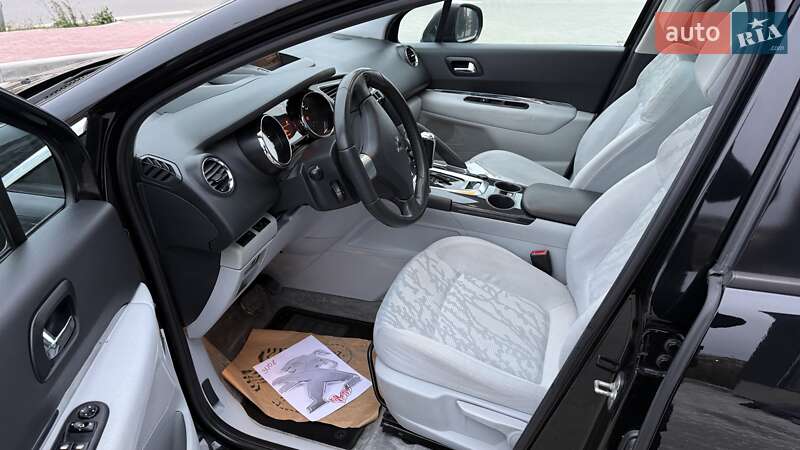 Позашляховик / Кросовер Peugeot 3008 2010 в Тернополі