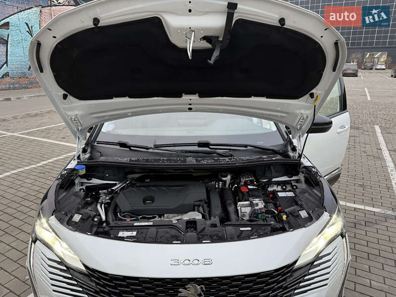 Позашляховик / Кросовер Peugeot 3008 2021 в Луцьку