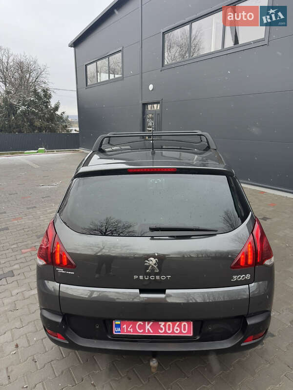 Позашляховик / Кросовер Peugeot 3008 2015 в Калуші
