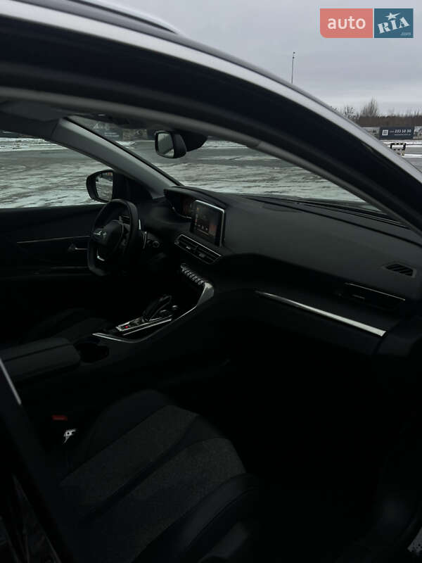 Позашляховик / Кросовер Peugeot 3008 2020 в Києві