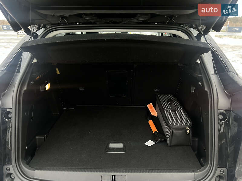 Позашляховик / Кросовер Peugeot 3008 2020 в Києві