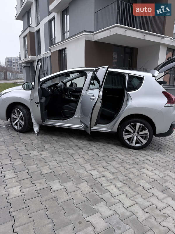 Позашляховик / Кросовер Peugeot 3008 2015 в Тернополі
