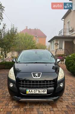 Позашляховик / Кросовер Peugeot 3008 2011 в Києві