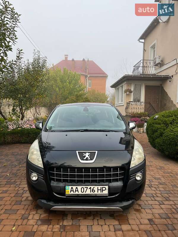 Peugeot 3008 2011