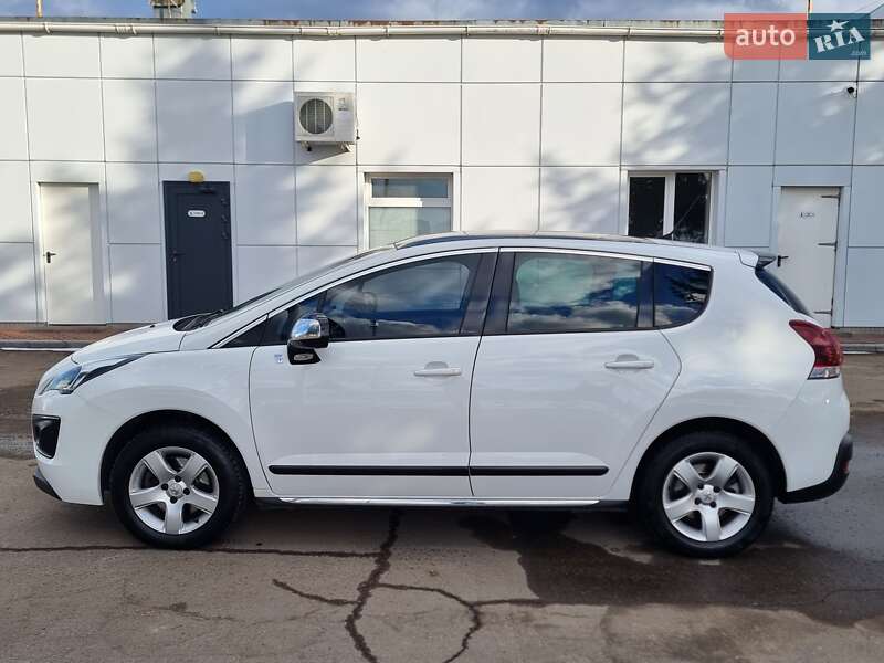 Позашляховик / Кросовер Peugeot 3008 2015 в Коломиї