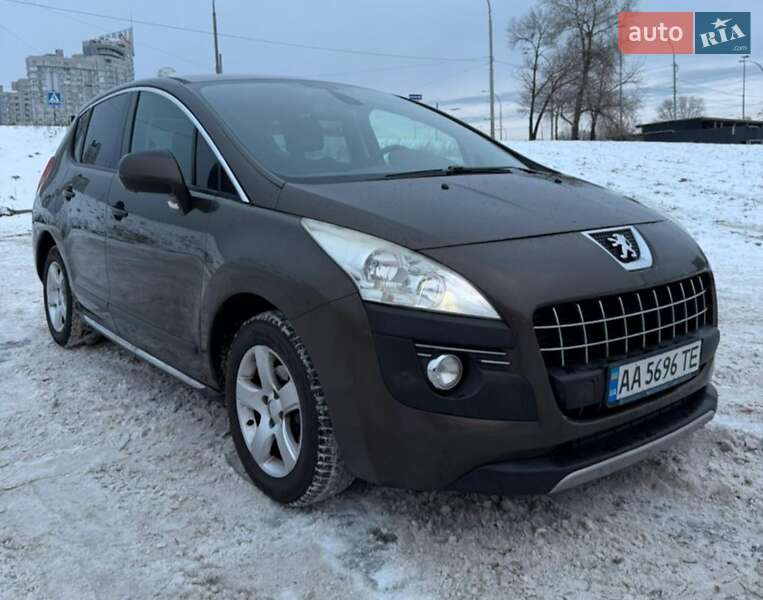 Peugeot 3008 2011