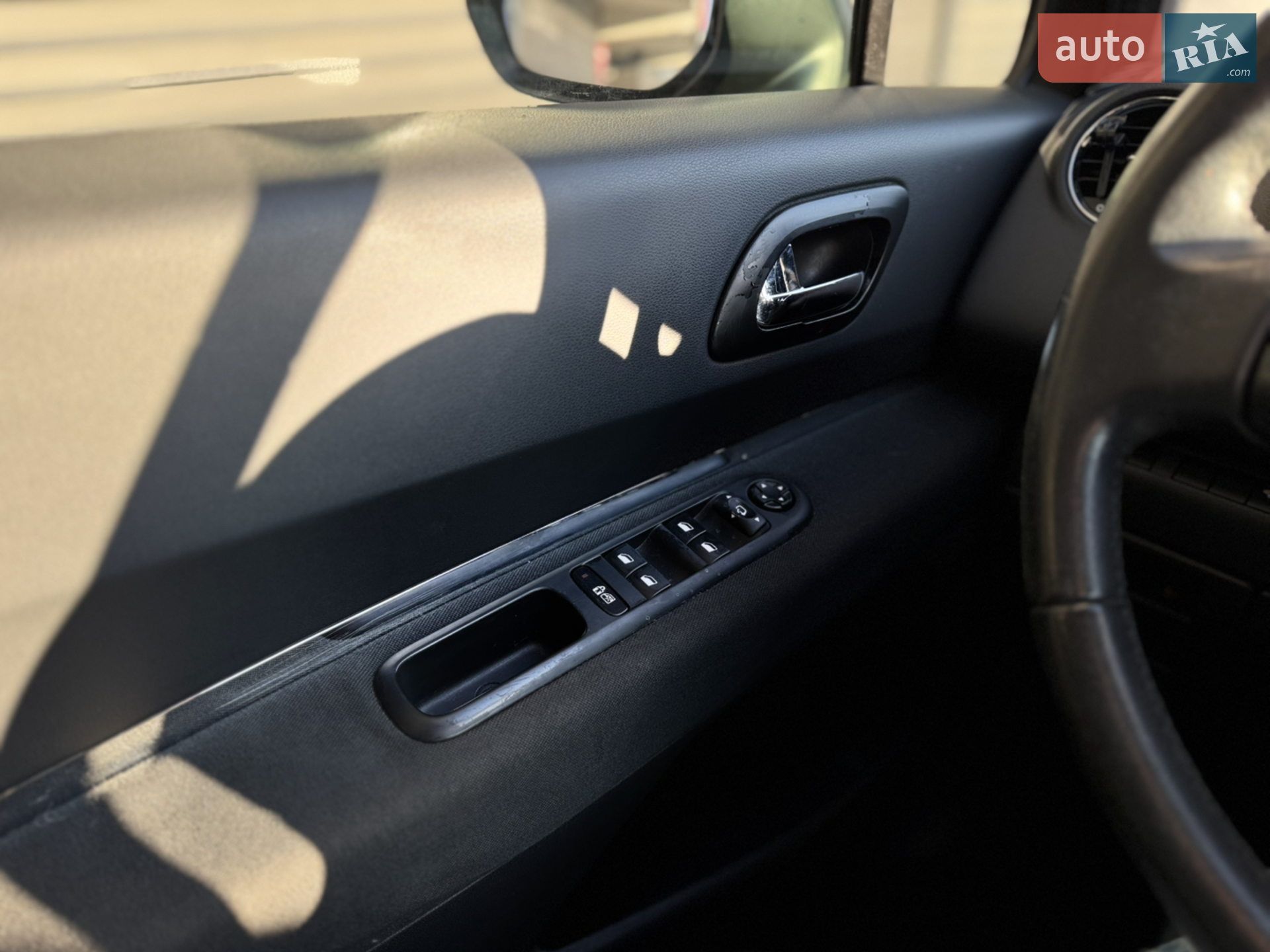 2012 Peugeot 3008 - мініатюра 15