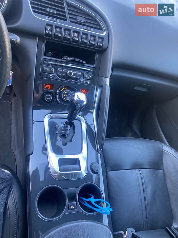 Позашляховик / Кросовер Peugeot 3008 2010 в Луцьку фото 14 Позашляховик / Кросовер Peugeot 3008 2010 в Луцьку