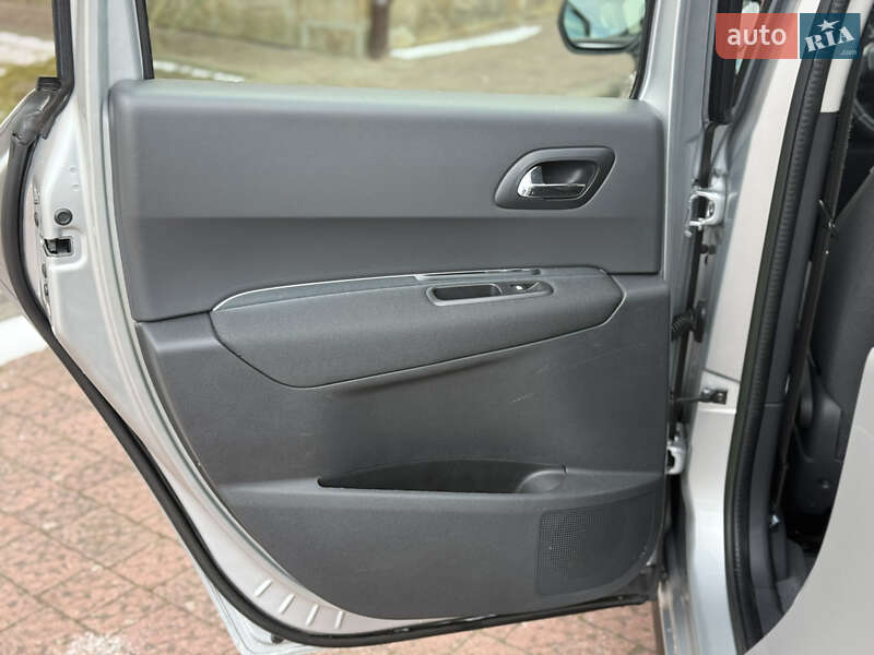 Позашляховик / Кросовер Peugeot 3008 2014 в Стрию