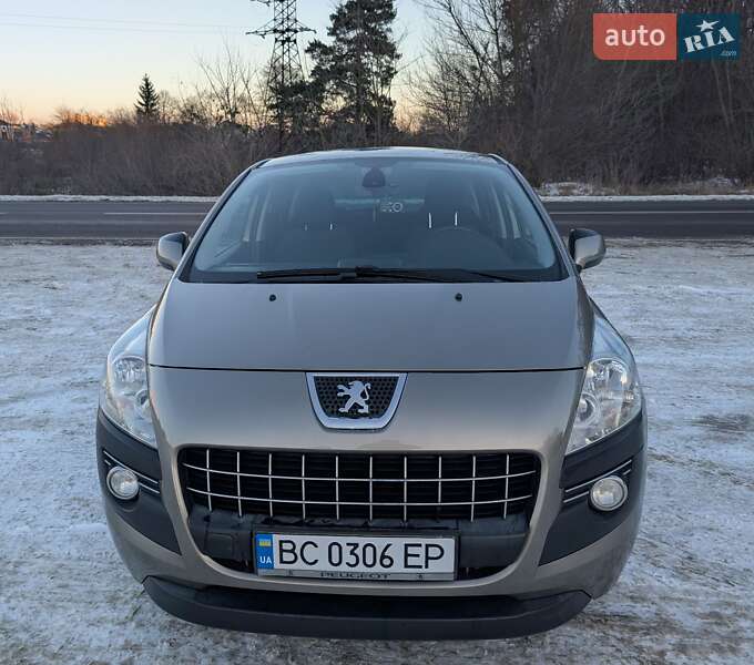 Peugeot 3008 2011