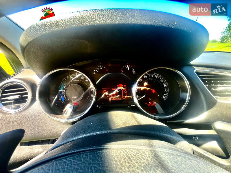 Внедорожник / Кроссовер Peugeot 3008 2012 в Хмельницком