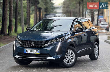Позашляховик / Кросовер Peugeot 3008 2022 в Львові
