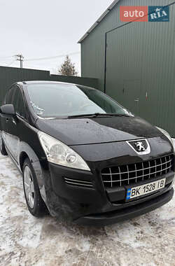 Позашляховик / Кросовер Peugeot 3008 2009 в Дубні