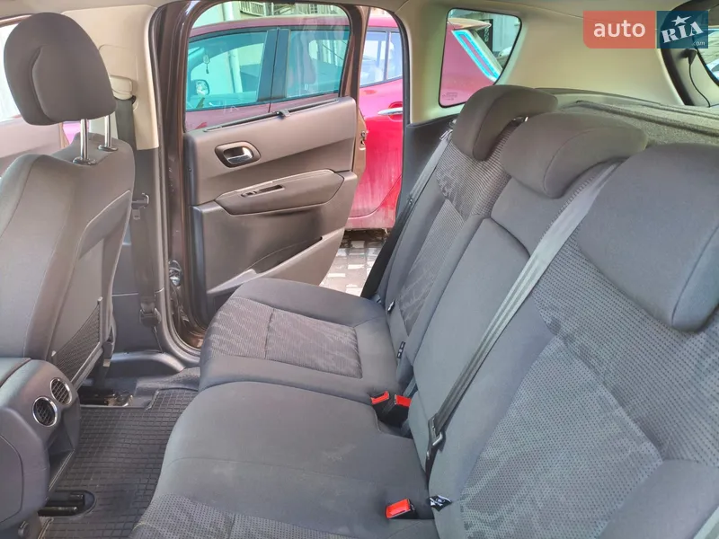 Peugeot 3008 2013 VIN VF30URHHADS111968 фото оголошення 16 з 63