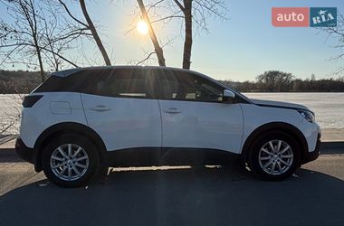 Позашляховик / Кросовер Peugeot 3008 2020 в Києві