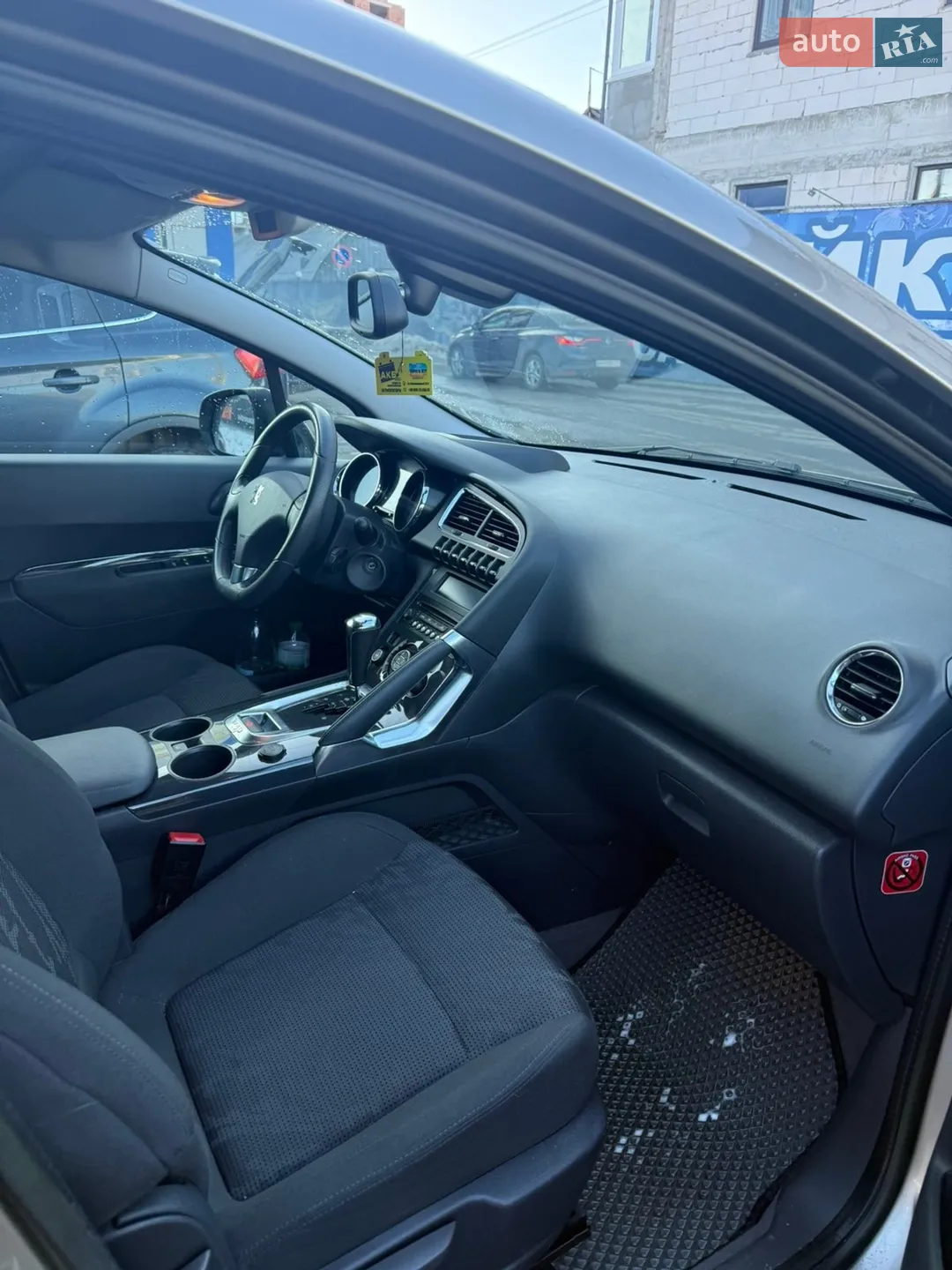 2012 Peugeot 3008 - мініатюра 2