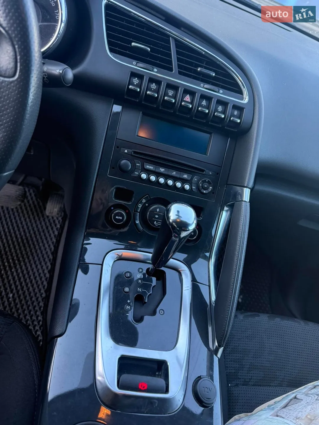 2012 Peugeot 3008 - мініатюра 11