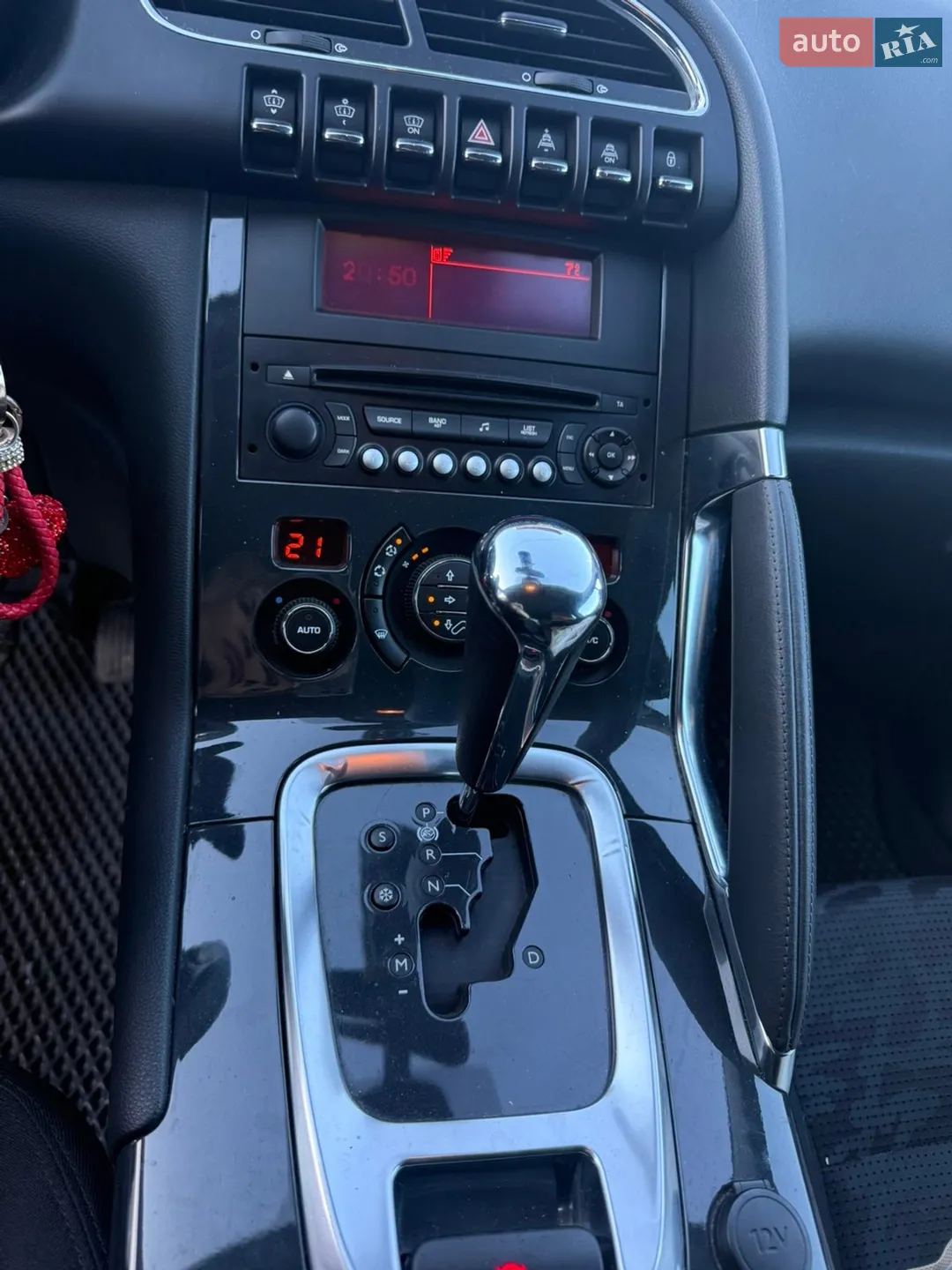 2012 Peugeot 3008 - мініатюра 12