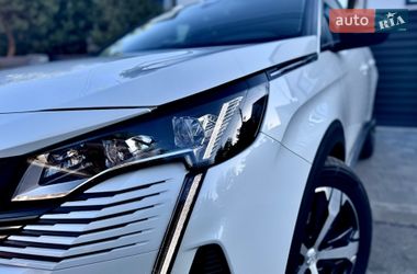 Позашляховик / Кросовер Peugeot 3008 2021 в Києві