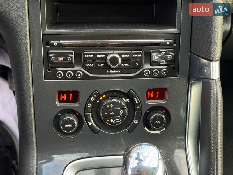 Внедорожник / Кроссовер Peugeot 3008 2013 в Стрые