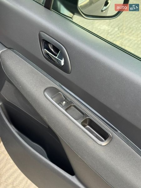 Внедорожник / Кроссовер Peugeot 3008 2013 в Стрые