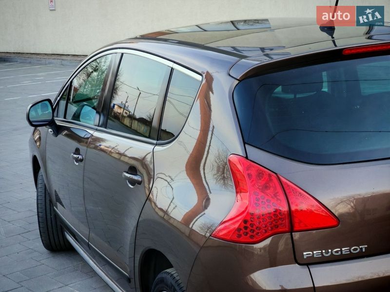 Внедорожник / Кроссовер Peugeot 3008 2013 в Стрые