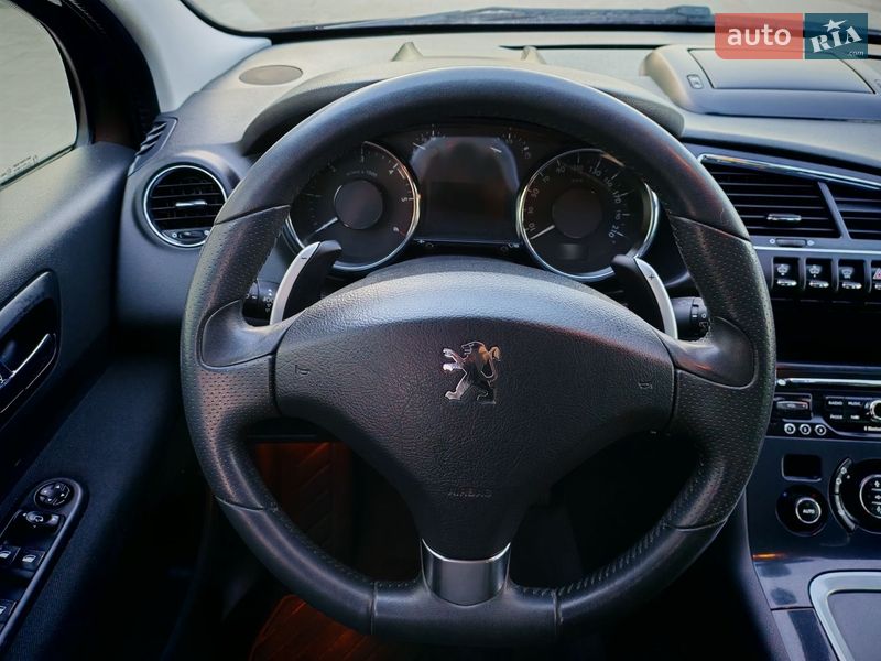 Внедорожник / Кроссовер Peugeot 3008 2013 в Стрые
