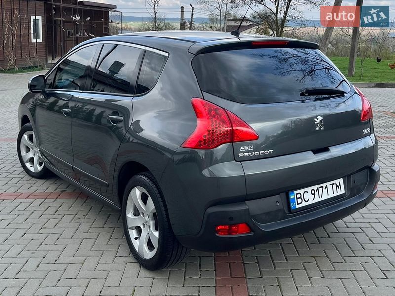 Внедорожник / Кроссовер Peugeot 3008 2011 в Золочеве