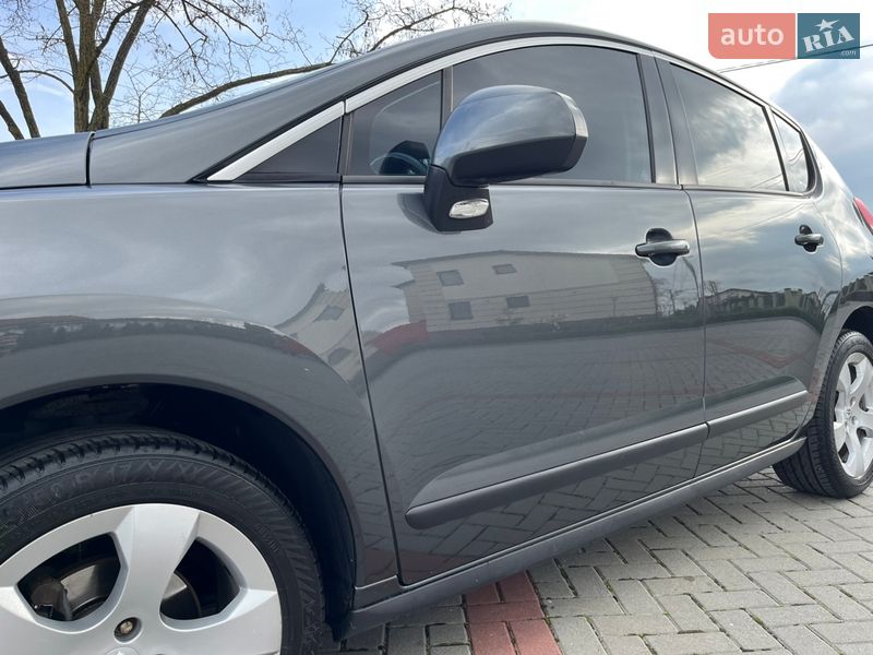 Внедорожник / Кроссовер Peugeot 3008 2011 в Золочеве