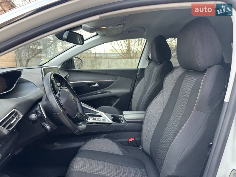 Внедорожник / Кроссовер Peugeot 3008 2019 в Радивилове