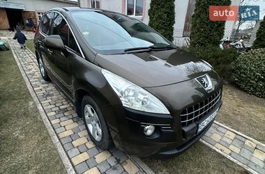 Позашляховик / Кросовер Peugeot 3008 2010 в Львові