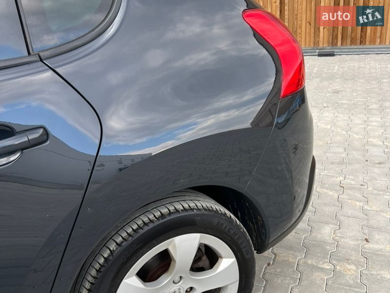 Внедорожник / Кроссовер Peugeot 3008 2011 в Львове