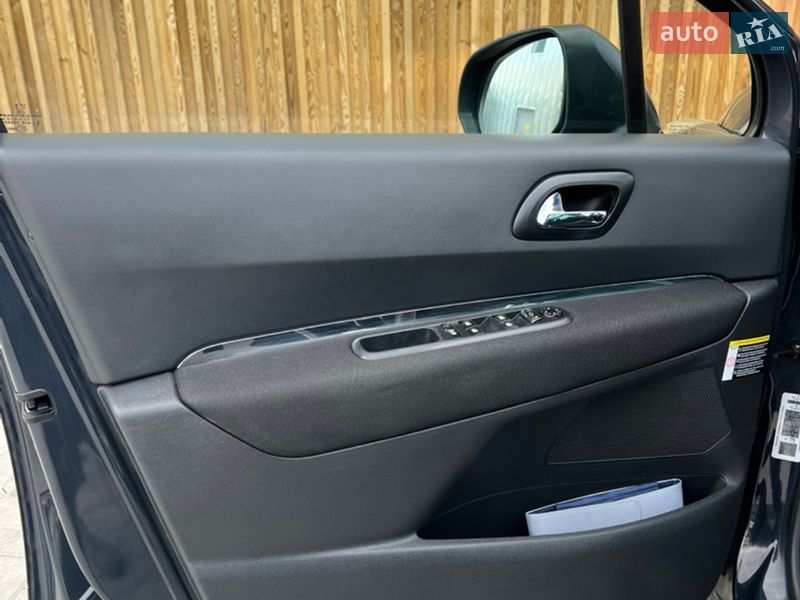 Внедорожник / Кроссовер Peugeot 3008 2011 в Львове