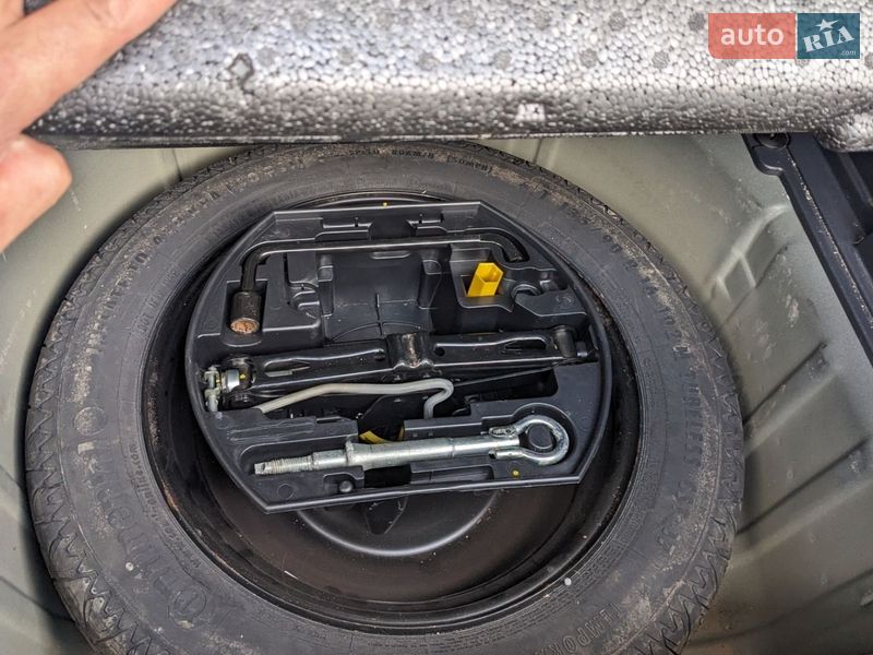 Внедорожник / Кроссовер Peugeot 3008 2014 в Ровно