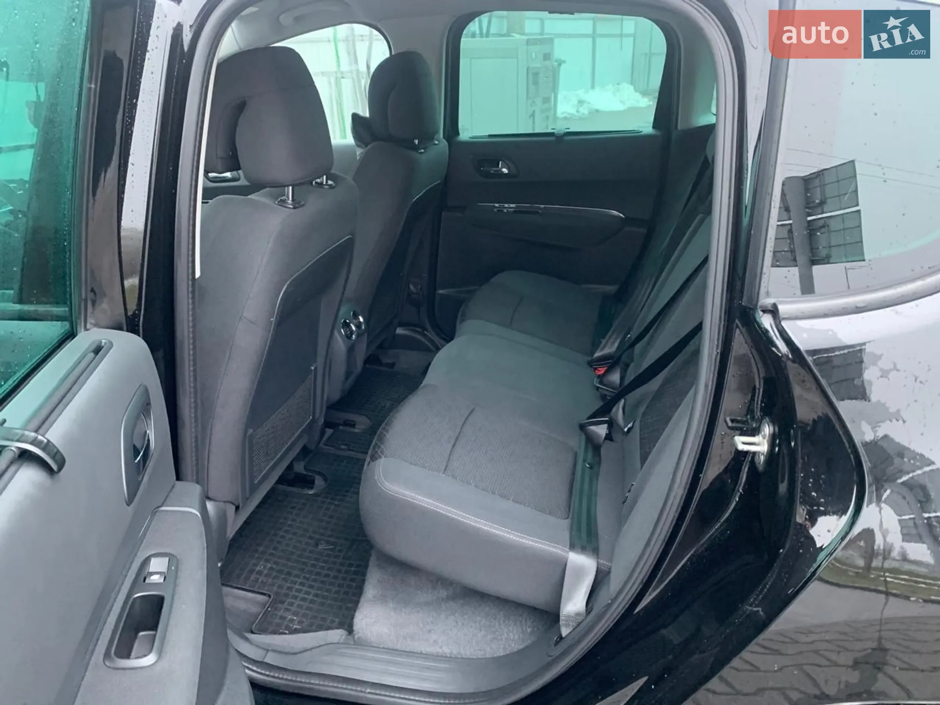 2015 Peugeot 3008 - мініатюра 18
