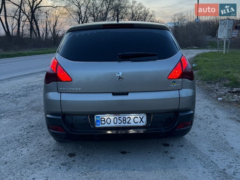 Внедорожник / Кроссовер Peugeot 3008 2010 в Тернополе