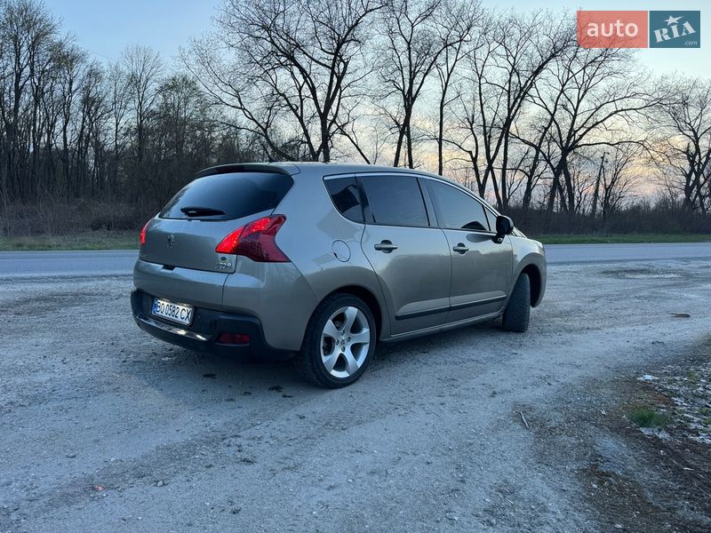 Внедорожник / Кроссовер Peugeot 3008 2010 в Тернополе