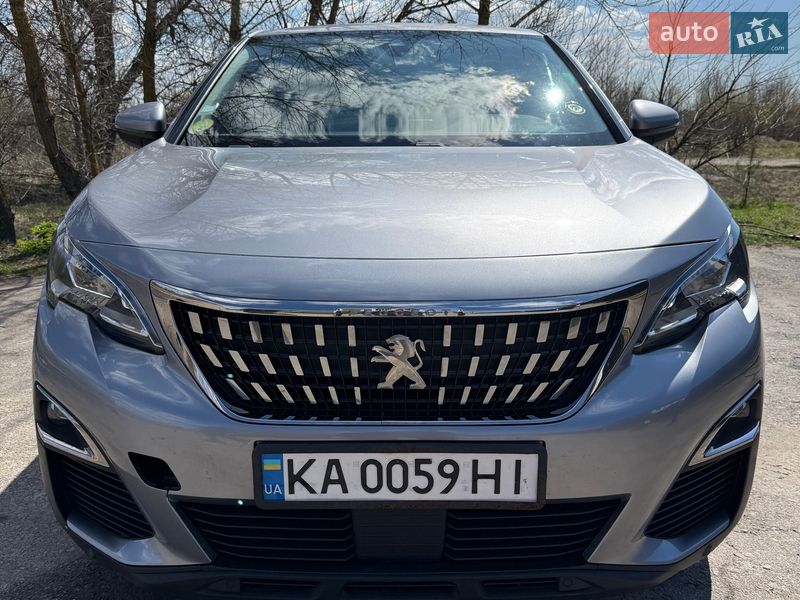 Внедорожник / Кроссовер Peugeot 3008 2020 в Киеве