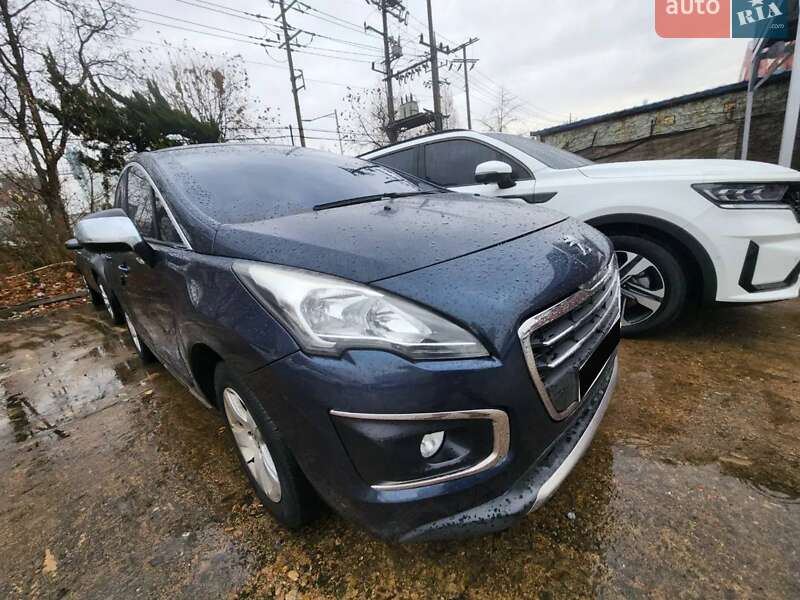 Внедорожник / Кроссовер Peugeot 3008 2015 в Киеве