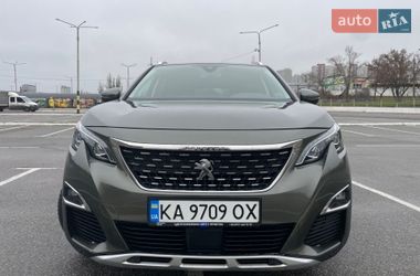 Внедорожник / Кроссовер Peugeot 3008 2019 в Киеве