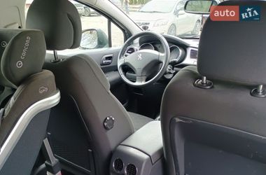 Внедорожник / Кроссовер Peugeot 3008 2014 в Ивано-Франковске