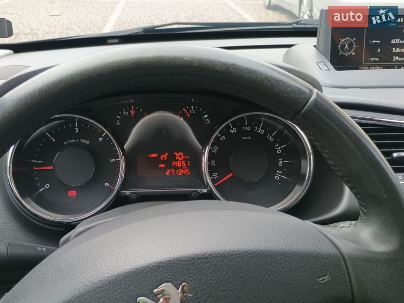Внедорожник / Кроссовер Peugeot 3008 2014 в Ивано-Франковске
