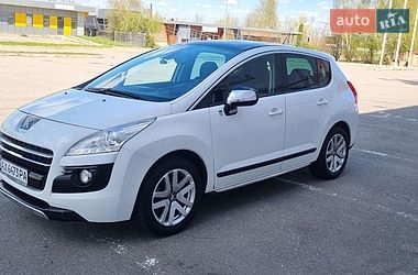 Позашляховик / Кросовер Peugeot 3008 2012 в Харкові