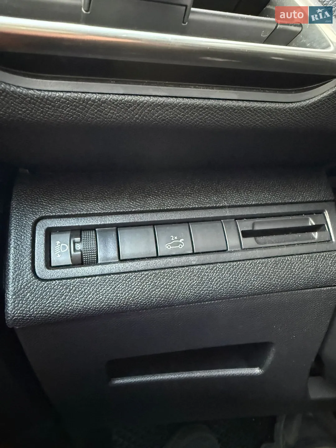 2016 Peugeot 3008 - мініатюра 26
