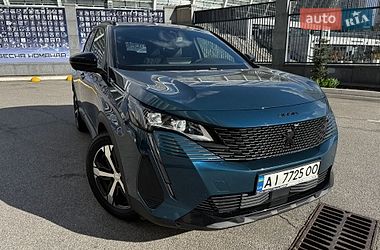 Внедорожник / Кроссовер Peugeot 3008 2021 в Киеве